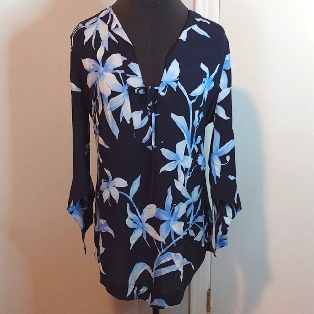Escada 100% silk v-neck tie front floral tunic EU 42 - Picture 3 of 10